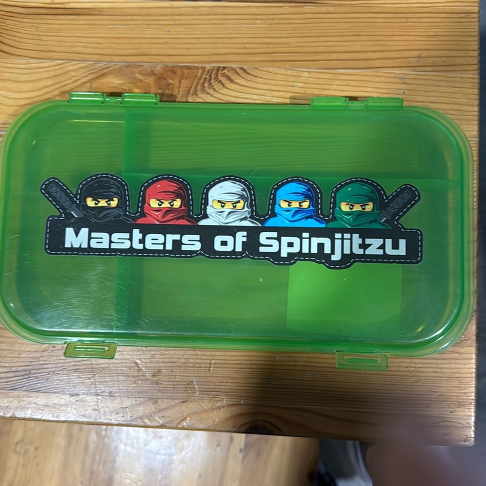 Lego Ninjago, mini figure storage case green